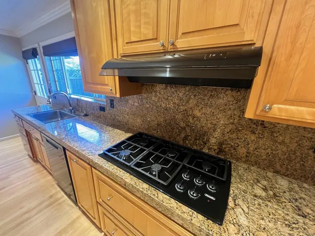 $4,975 | 1595 Calle De Stuarda, San Jose, CA 95118