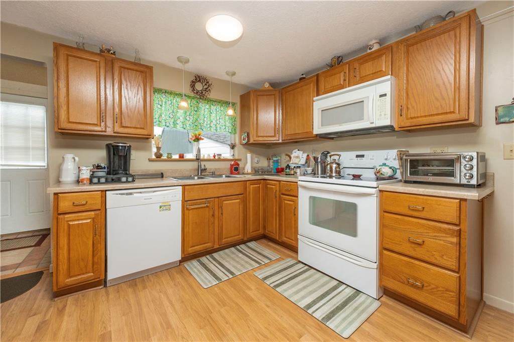 2 Werner Road Greenville, PA 16125 - Photo 8 of 28