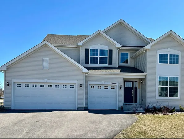 $525,000 | 2104 Tremont Avenue, Yorkville, IL 60560