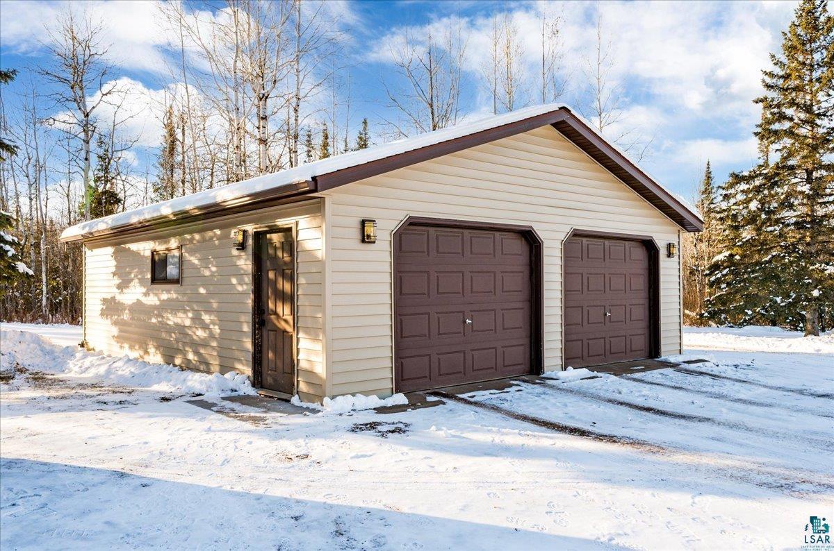 1034 Airport Road Two Harbors, MN 55616 - Photo 2 of 38
