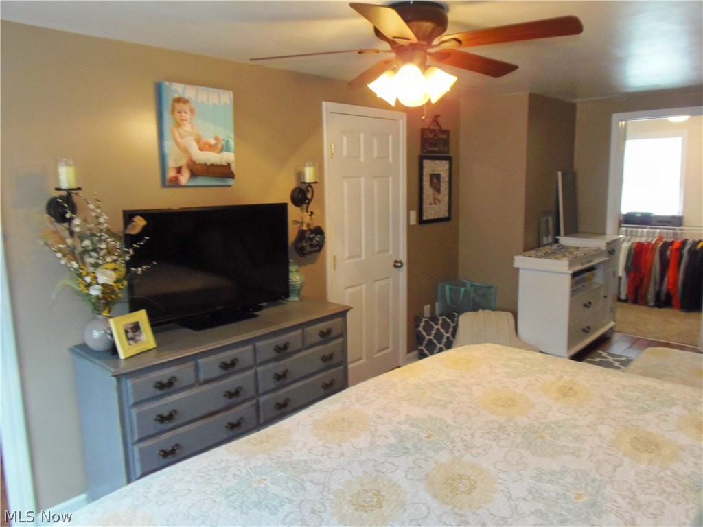 5760 Manchester Road Akron, OH 44319 - Photo 24 of 35
