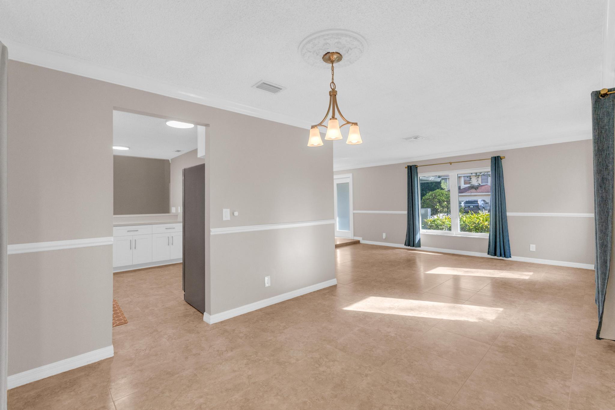 22577 Blue Fin Trail Boca Raton, FL 33428 - Photo 24 of 45 Dining Area