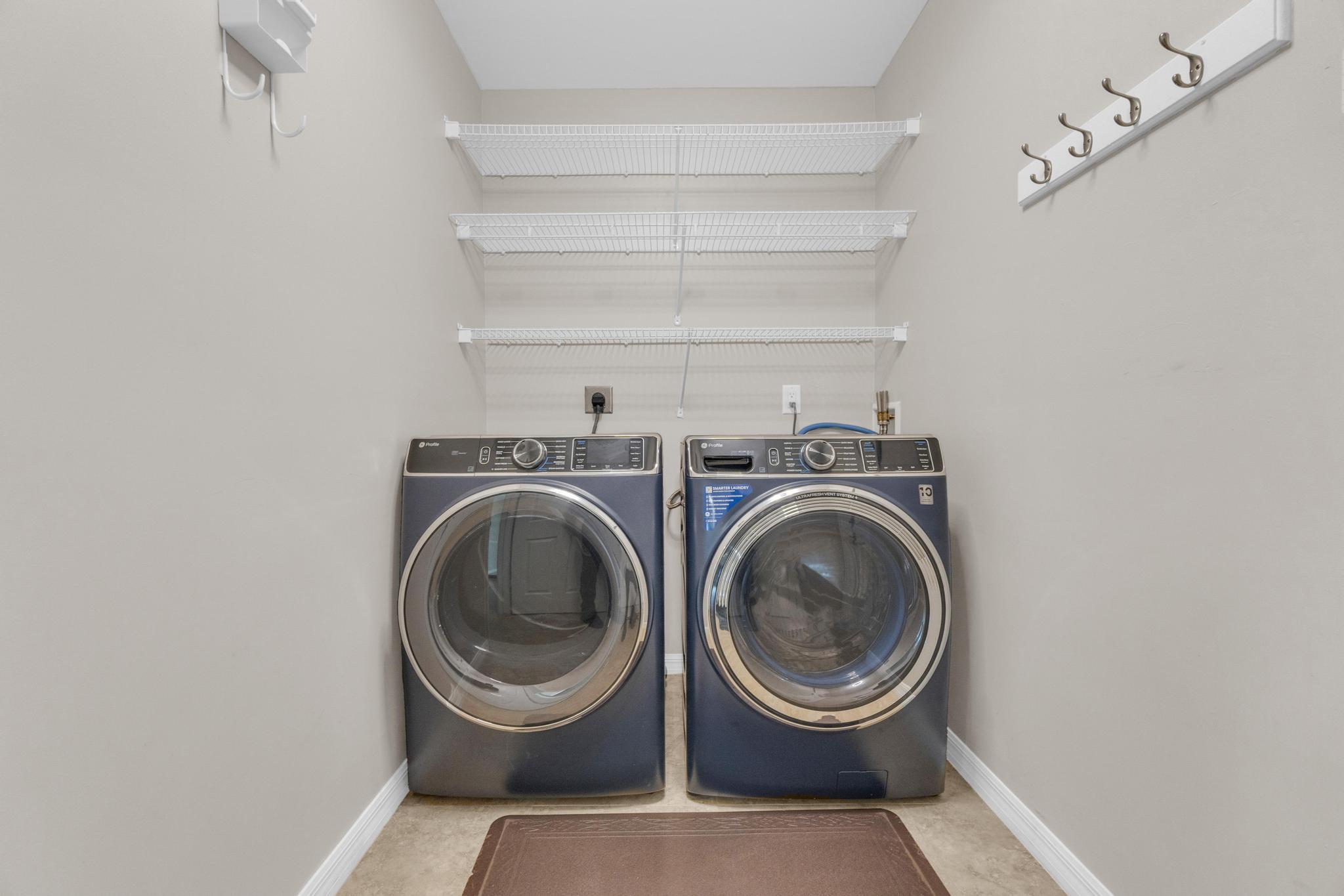 22577 Blue Fin Trail Boca Raton, FL 33428 - Photo 32 of 45 Washer & Dryer