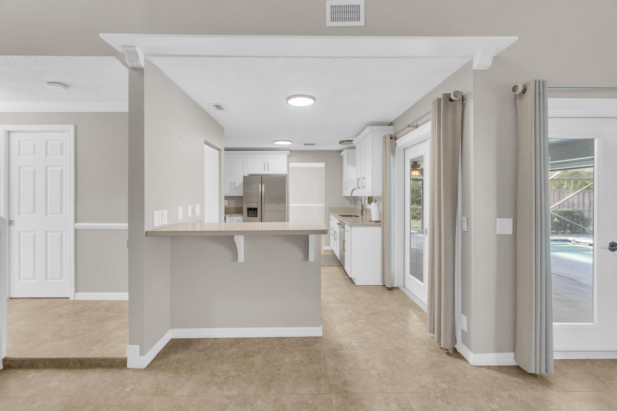 22577 Blue Fin Trail Boca Raton, FL 33428 - Photo 6 of 45 Kitchen