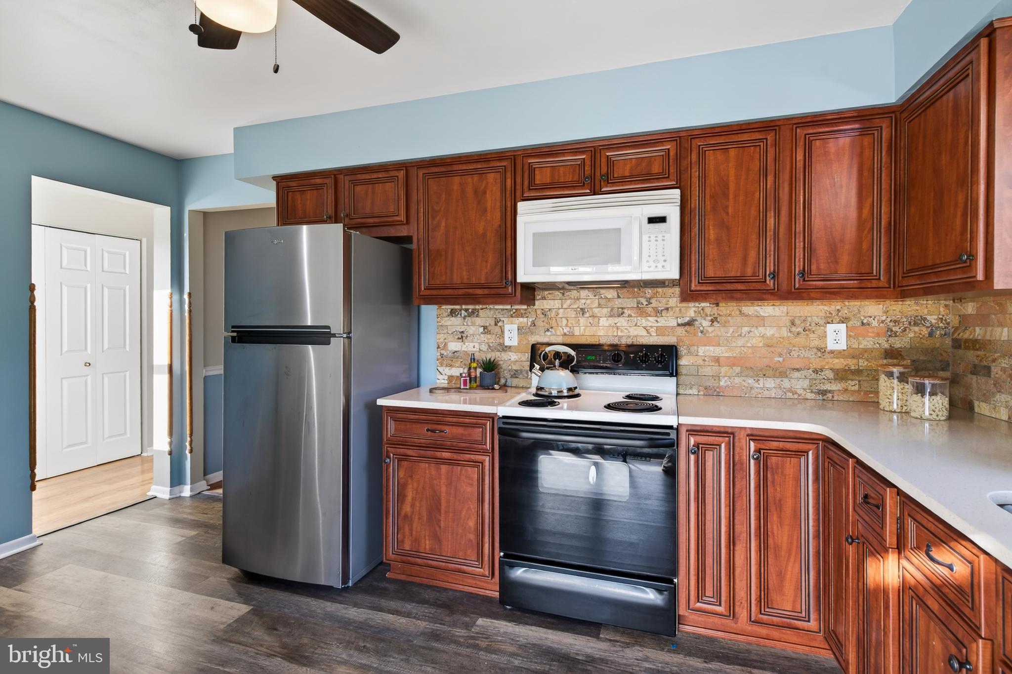 214 Bridge Road Upper Chichester, PA 19061 - Photo 15 of 58