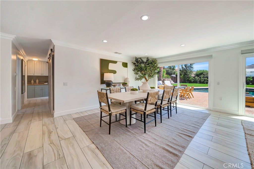 5420 Parkmor Road Calabasas, CA 91302 - Photo 22 of 42 Gallery Image 22