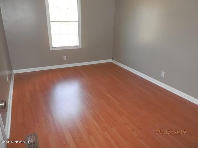 242 Sand Ridge Road Hubert, NC 28539 - Photo 8 of 9 P5160023