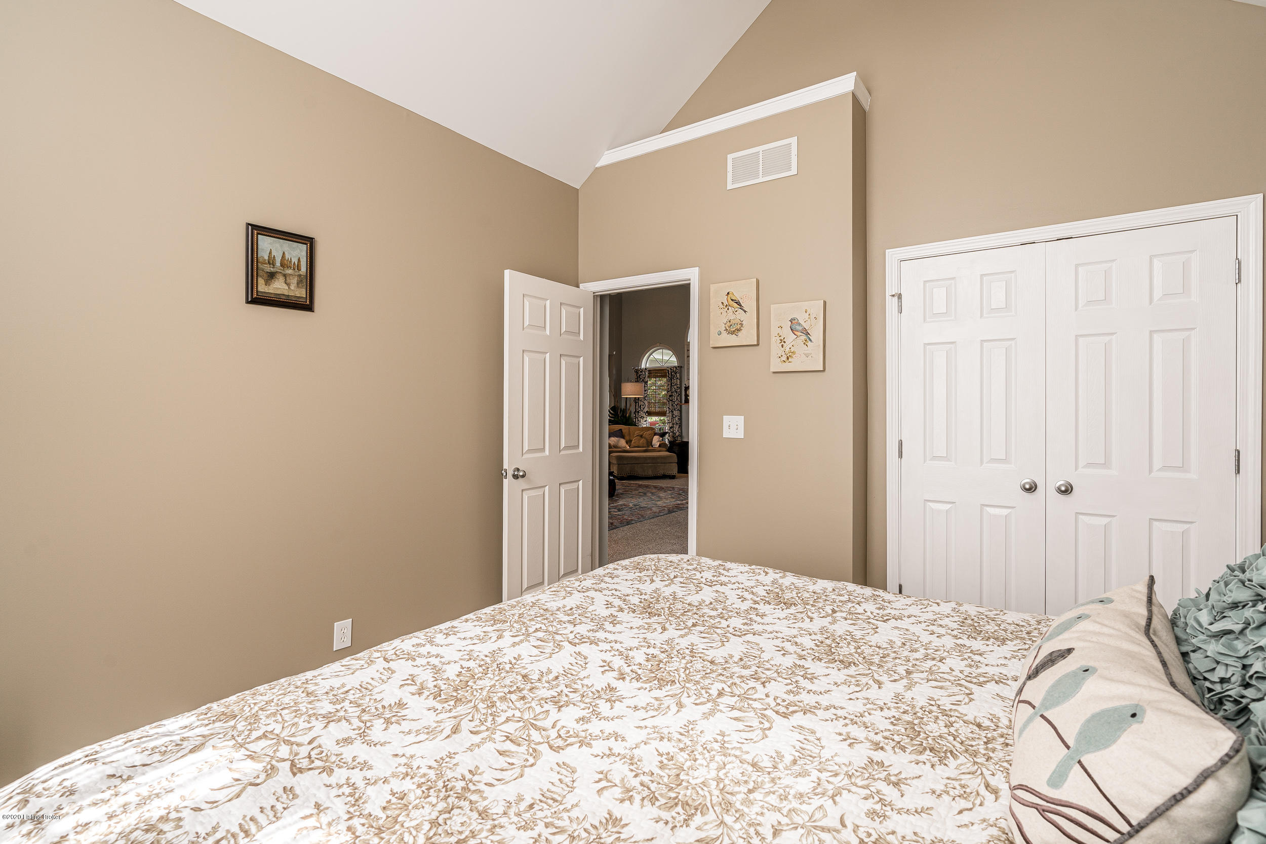 6803 Obryan Road Louisville, KY 40291 - Photo 25 of 41 6803 O'Bryan Road-35