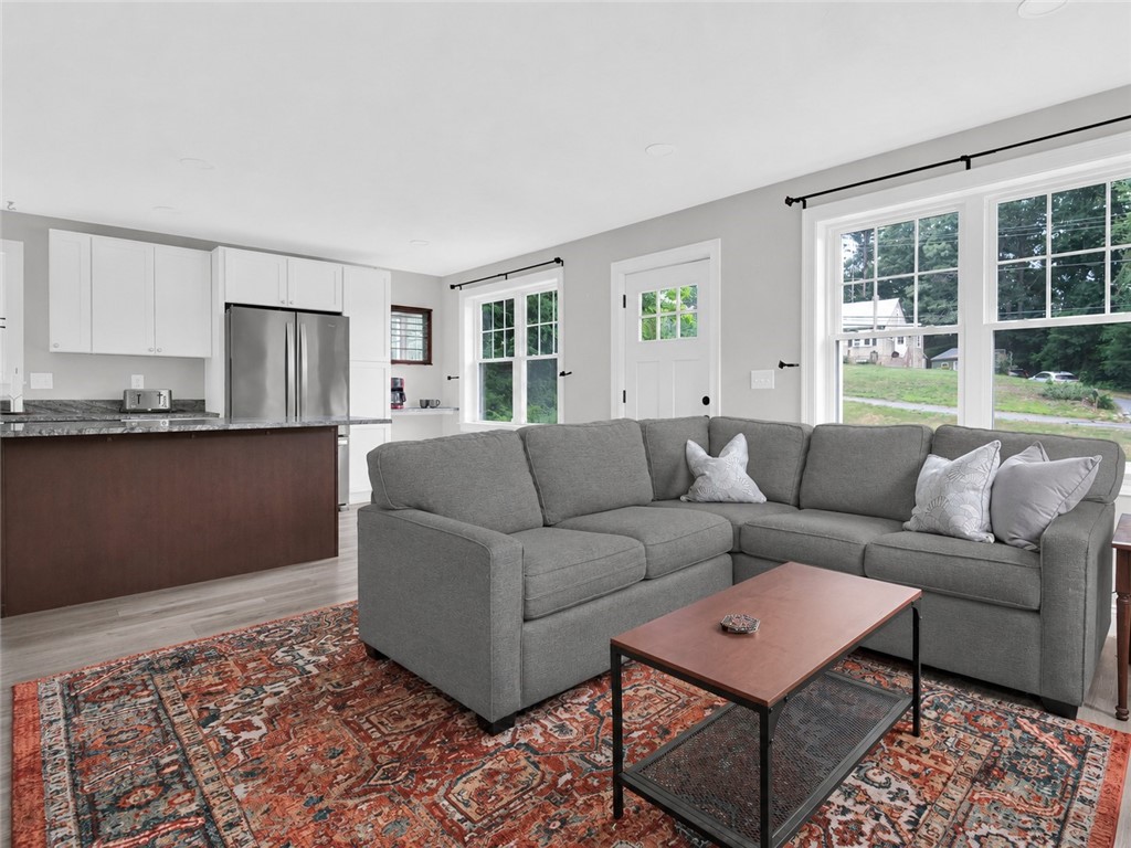 124 Mt Pleasant Road North Smithfield, RI 02896 - Photo 7 of 23 Gallery Image 7