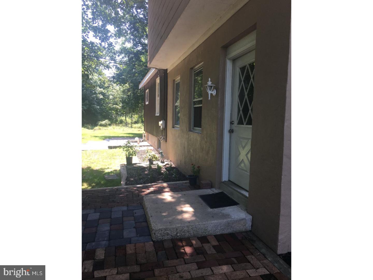719 Upper Neck Road Pittsgrove, NJ 08318 - Photo 3 of 25