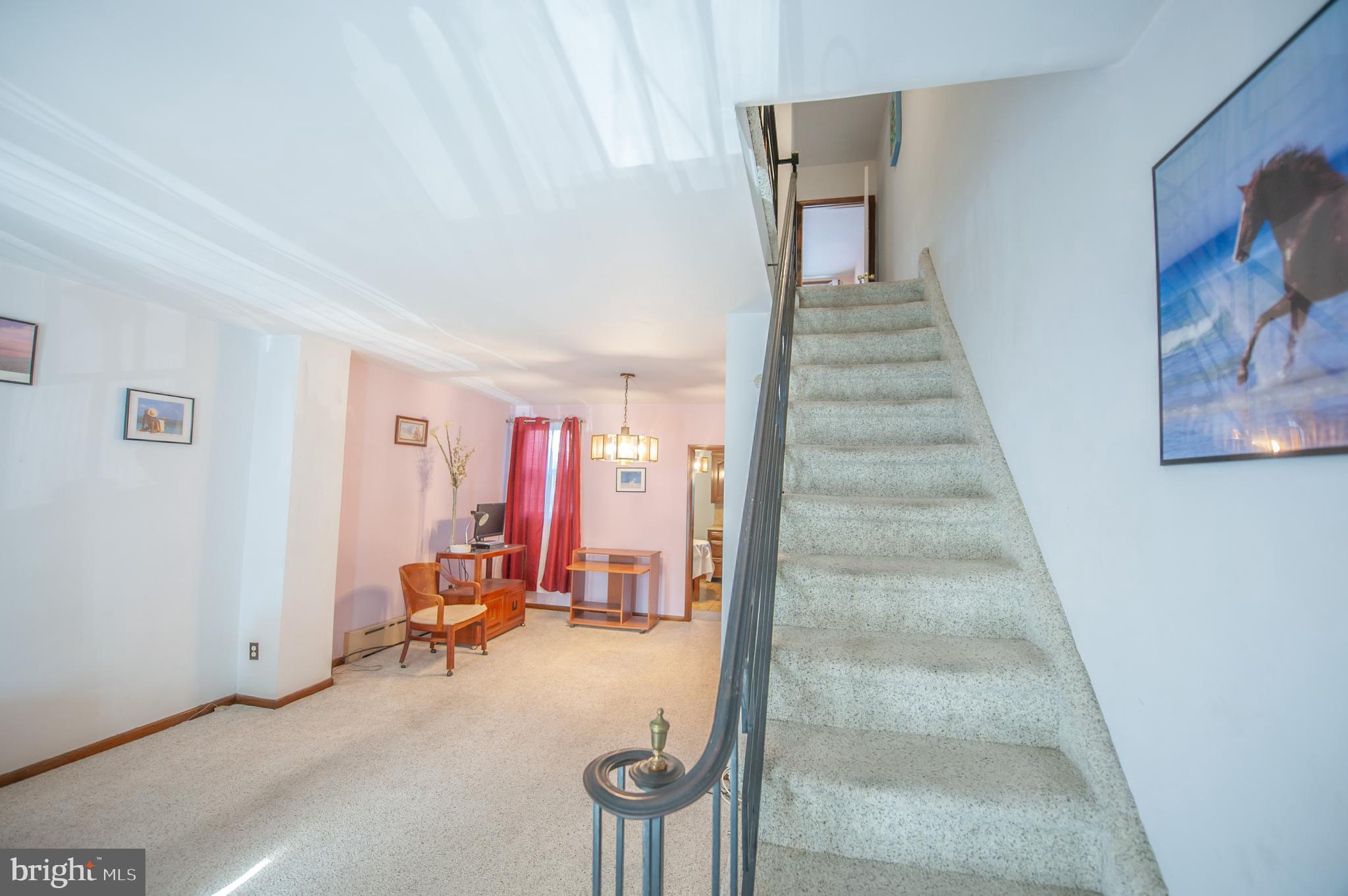 5342 Charles Street Philadelphia, PA 19124 - Photo 3 of 10