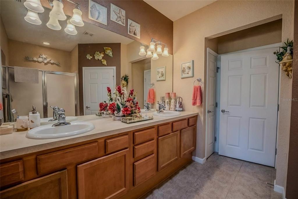 9077 Southwest 70th Loop Ocala, FL 34481 - Photo 26 of 52