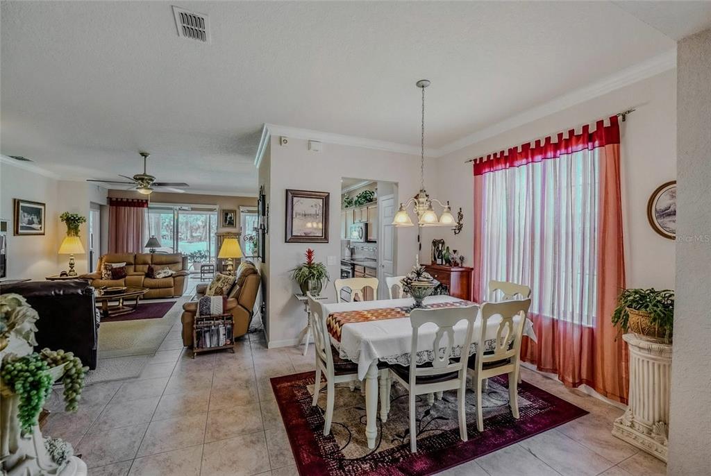 9077 Southwest 70th Loop Ocala, FL 34481 - Photo 6 of 52