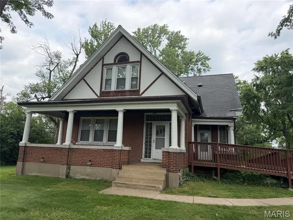 $250,000 | 2655 Parker Road, Florissant, MO 63033