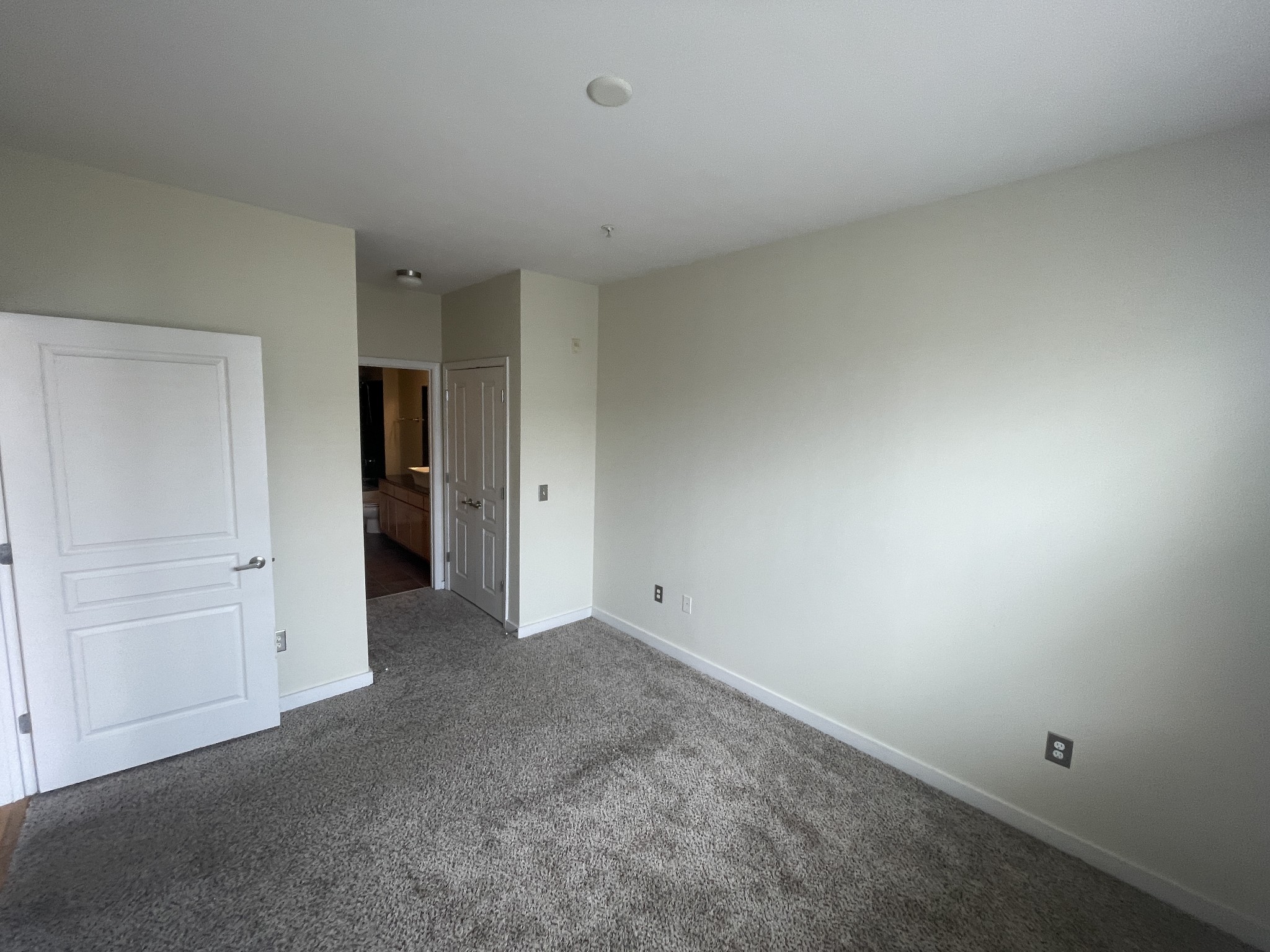 3000 Vanderbilt Place, Unit 412 Nashville, TN 37212 - Photo 8 of 13 a view of an empty room and closet