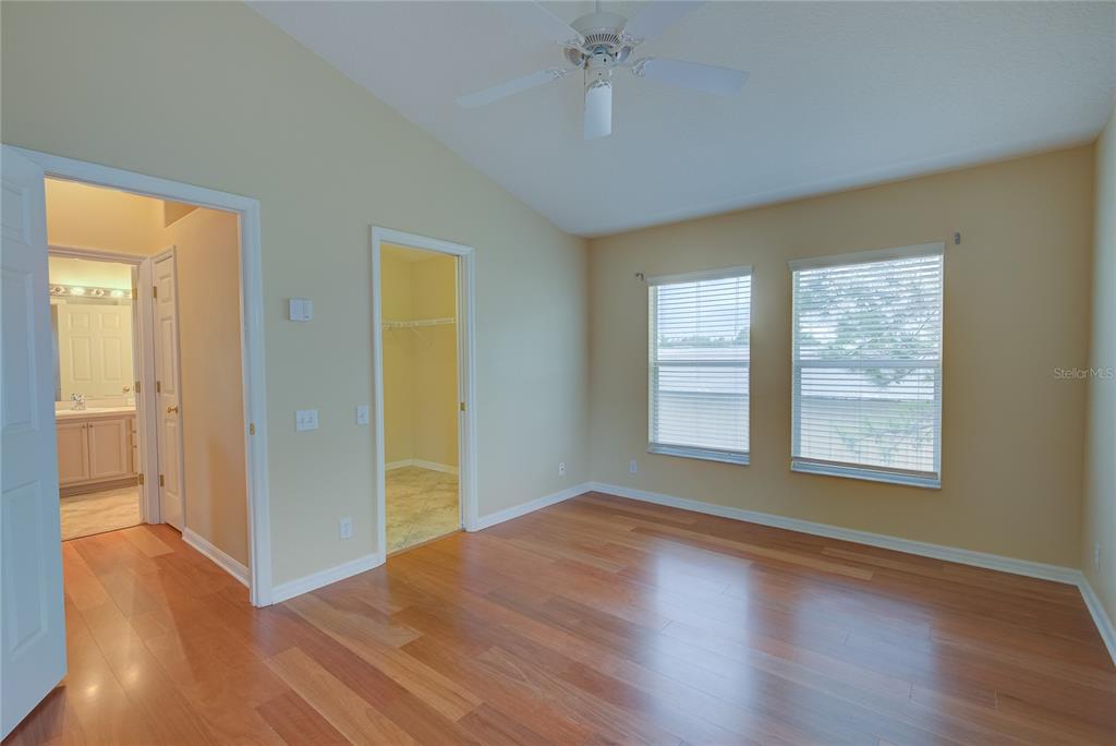 13298 Thoroughbred Loop Largo, FL 33773 - Photo 13 of 29