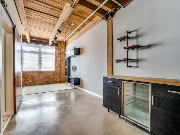 a view of a storage & utility room