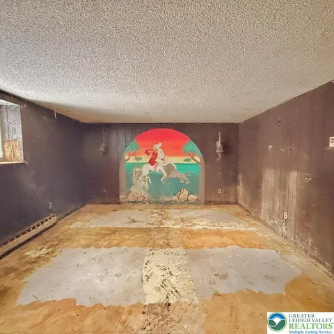 $199,900 | 616 Almond Road, Walnutport, PA 18088