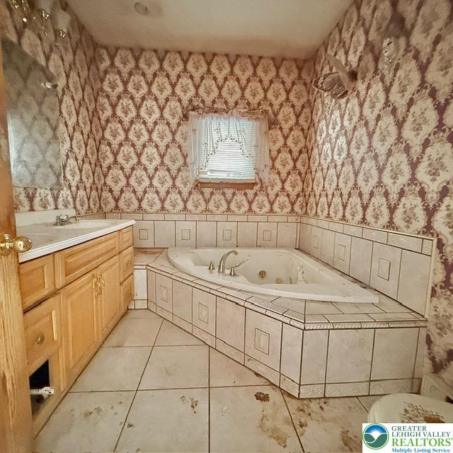 616 Almond Road Walnutport, PA 18088 - Photo 7 of 25