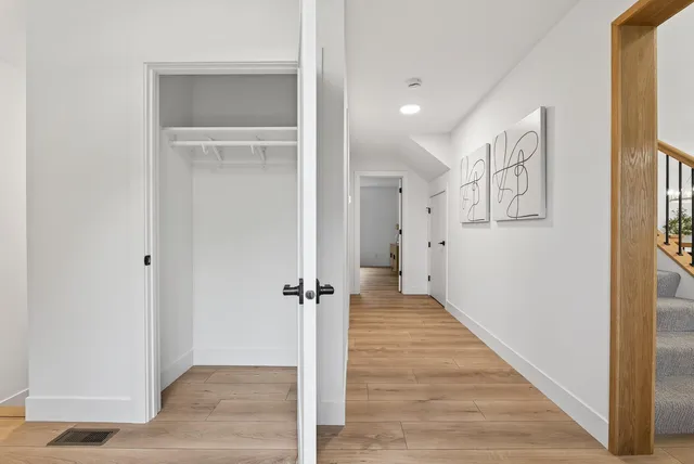 $1,250,000 | 11526 54th Street Southeast, Clear Lake, MN 55319