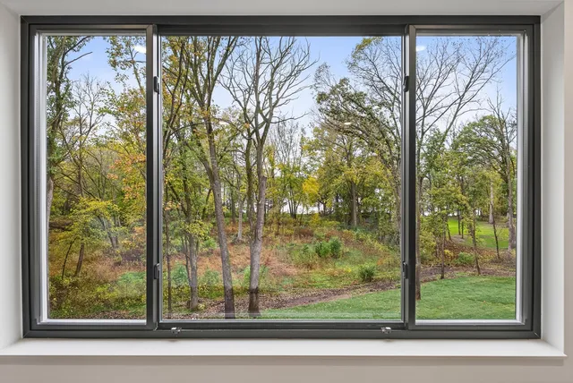 $1,250,000 | 11526 54th Street Southeast, Clear Lake, MN 55319