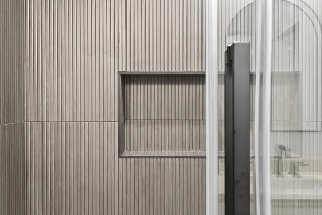 $1,250,000 | 11526 54th Street Southeast, Clear Lake, MN 55319