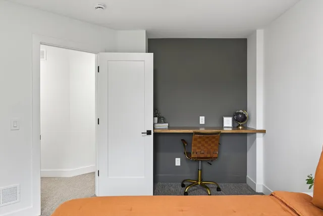 $1,250,000 | 11526 54th Street Southeast, Clear Lake, MN 55319