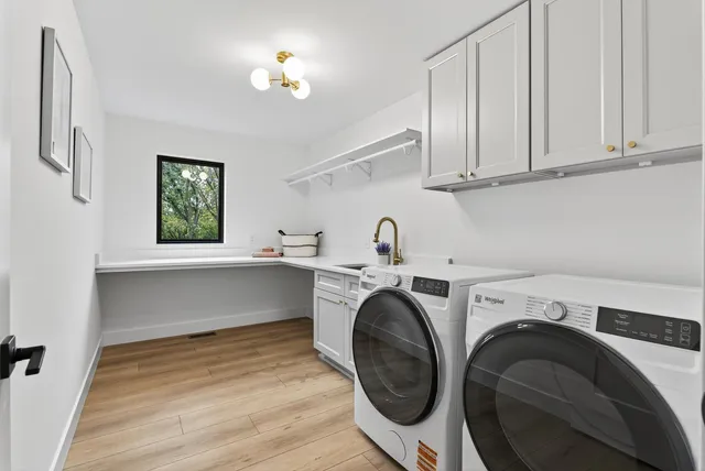 $1,250,000 | 11526 54th Street Southeast, Clear Lake, MN 55319