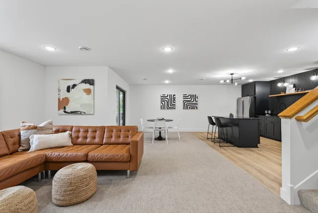 $1,250,000 | 11526 54th Street Southeast, Clear Lake, MN 55319