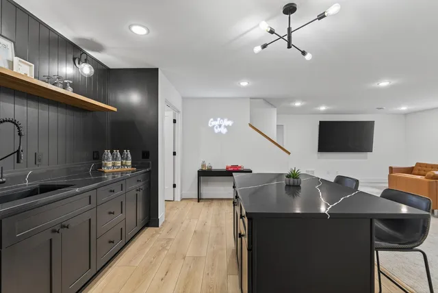 $1,250,000 | 11526 54th Street Southeast, Clear Lake, MN 55319