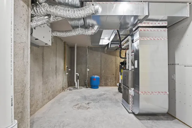 $1,250,000 | 11526 54th Street Southeast, Clear Lake, MN 55319