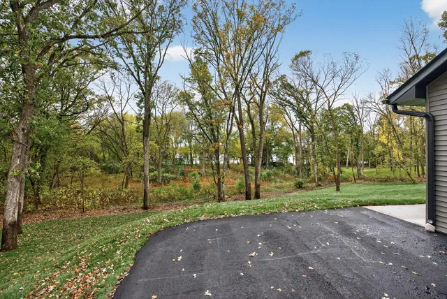 $1,250,000 | 11526 54th Street Southeast, Clear Lake, MN 55319