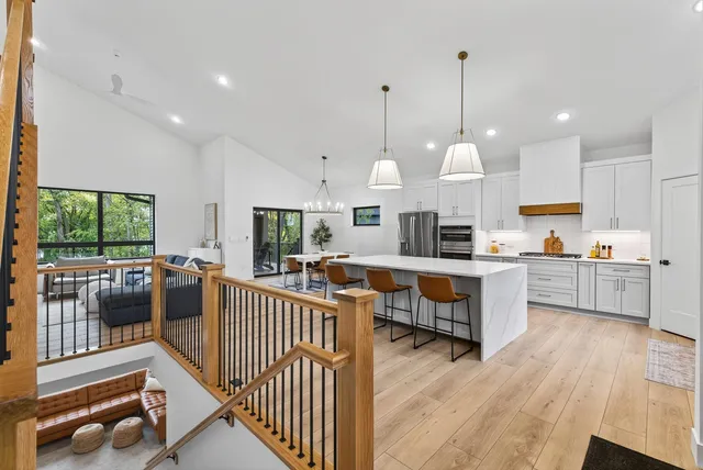 $1,250,000 | 11526 54th Street Southeast, Clear Lake, MN 55319