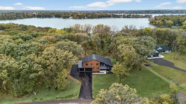 $1,250,000 | 11526 54th Street Southeast, Clear Lake, MN 55319