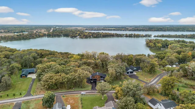 $1,250,000 | 11526 54th Street Southeast, Clear Lake, MN 55319