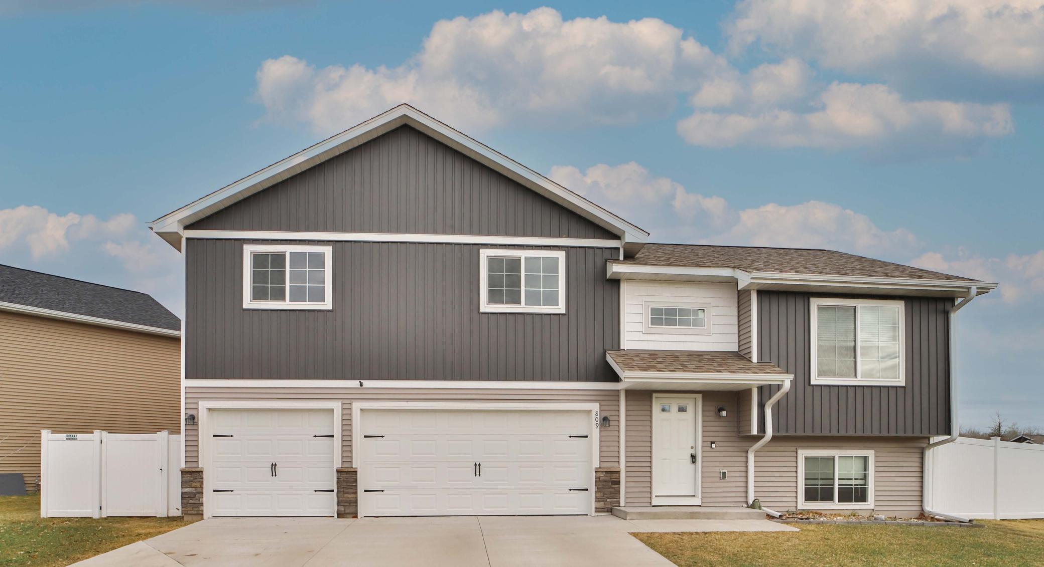 809 Holton Avenue Brainerd, MN 56401 - Photo 1 of 39