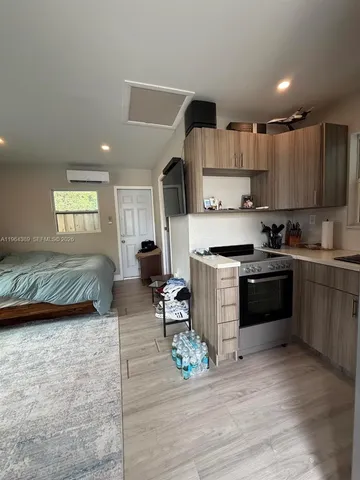 $1,700 | 1246 Northeast 110th Terrace, Miami, FL 33161