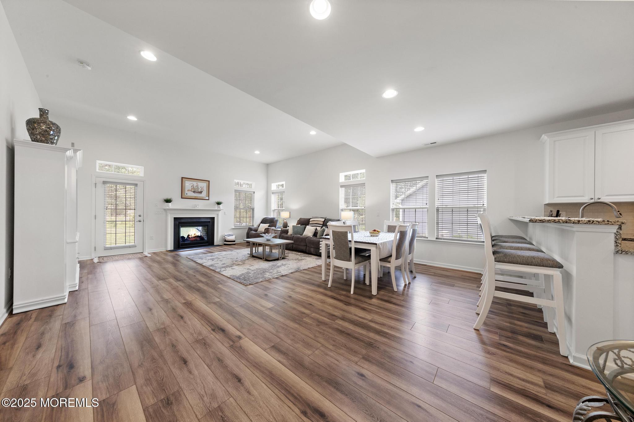 21 Aurora Circle Barnegat, NJ 08005 - Photo 22 of 79 21 Aurora Circle (17)