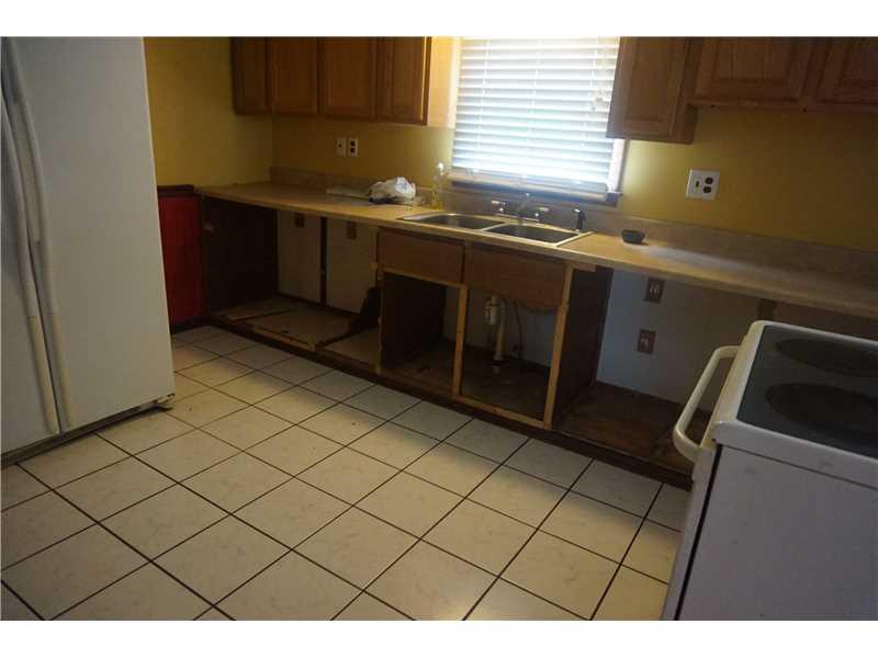 1571 Lovi Road Freedom, PA 15042 - Photo 3 of 12 Kitchen.