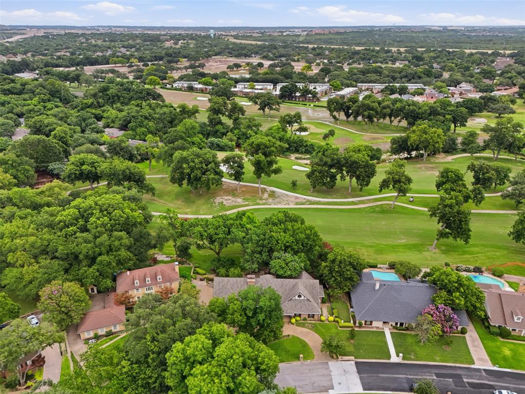 3805 Hollow Creek Road Benbrook, TX 76116 - Photo 37 of 40