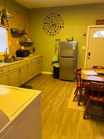 $269,000 | 17159 Highway 245, Dale, IN 47523