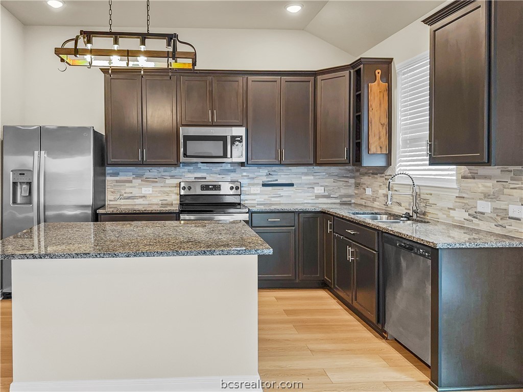 1971 Chief Street Bryan, TX 77807 - Photo 2 of 14