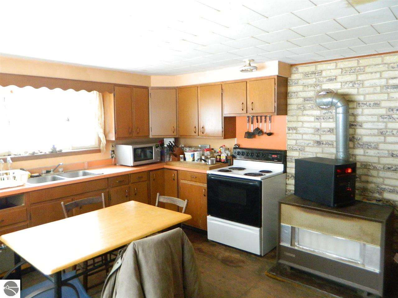 4660 Gierke Road Grayling, MI 49738 - Photo 9 of 34 1792397-8.JPG