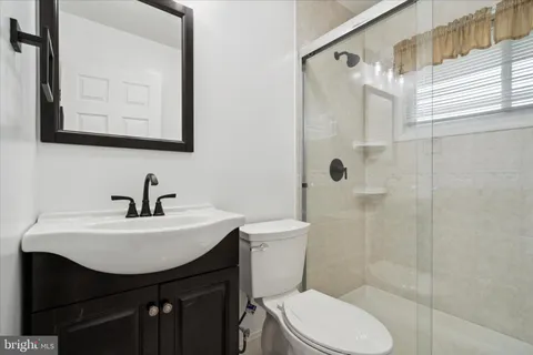 $399,900 | 331 Indian Creek Drive, Levittown, PA 19057