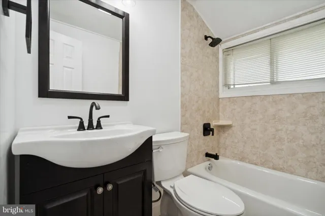 $399,900 | 331 Indian Creek Drive, Levittown, PA 19057