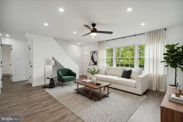 $399,900 | 331 Indian Creek Drive, Levittown, PA 19057