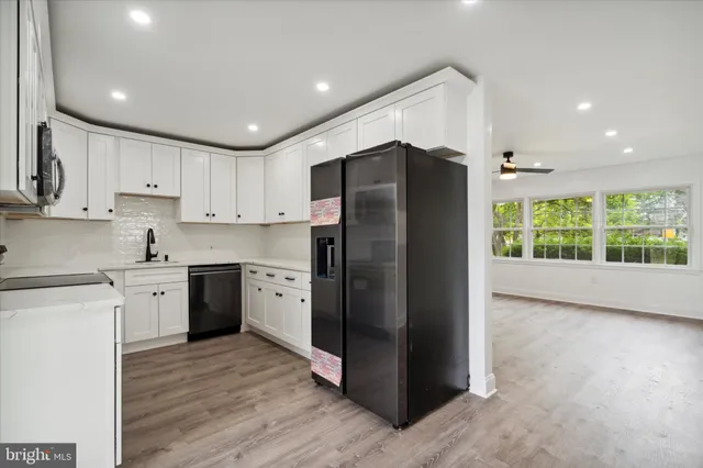 $399,900 | 331 Indian Creek Drive, Levittown, PA 19057