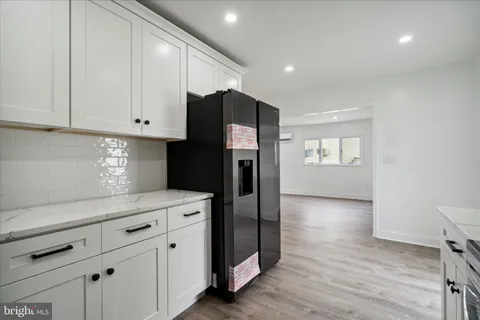 $399,900 | 331 Indian Creek Drive, Levittown, PA 19057