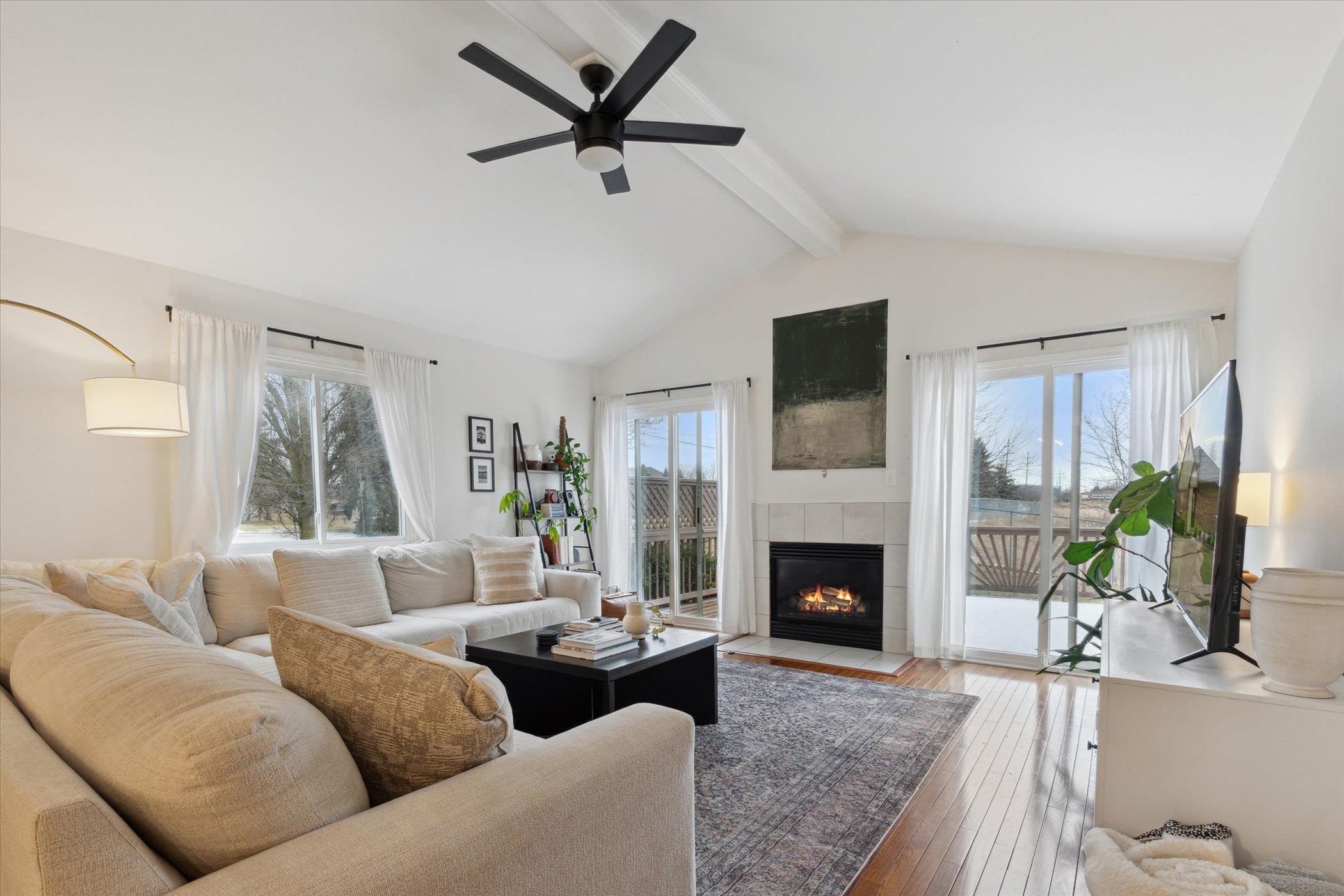 16615 Country Ridge Lane Macomb, MI 48044 - Photo 7 of 49 50167583-7AF93F1D-036E-43FF-9BCB-AF7EE424AF10.JPG