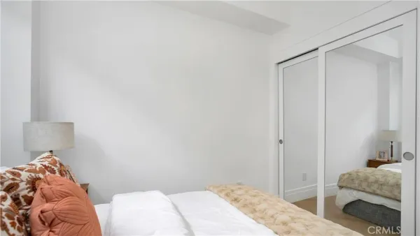 $4,095 | 1347 Seward Street, Los Angeles, CA 90028